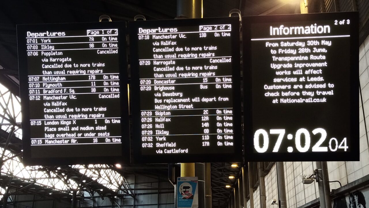 Departures board on Platform 16 at Leeds railway station