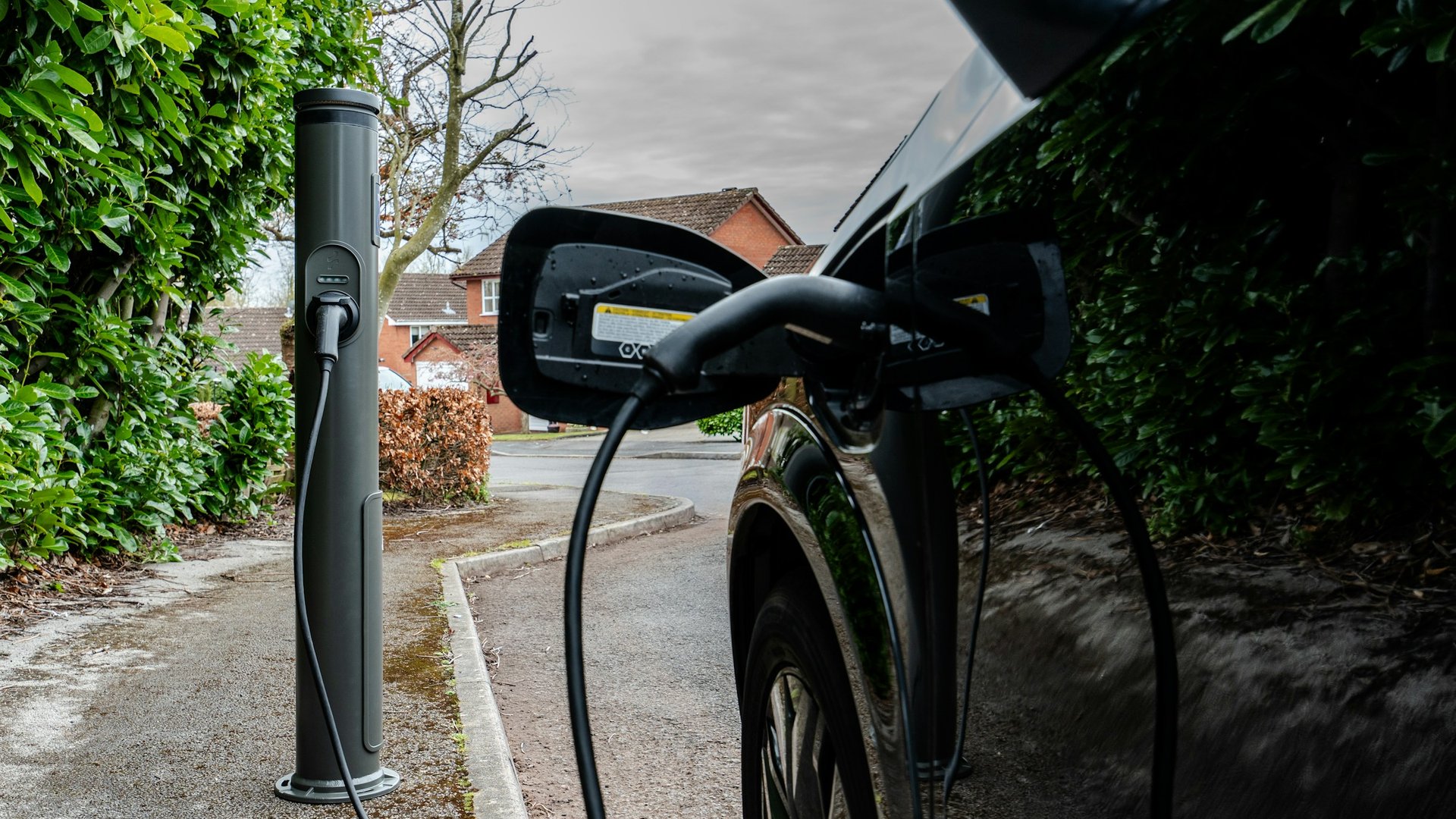 Pavement EV charging for renters and flats - Reported.News